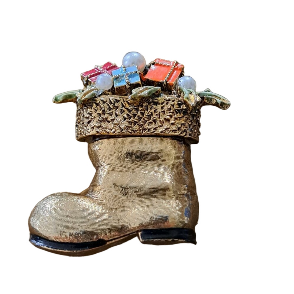 VTG Santa BOOT BROOCH TOY sack bronze detailed cuff Holiday jewelry coat pin